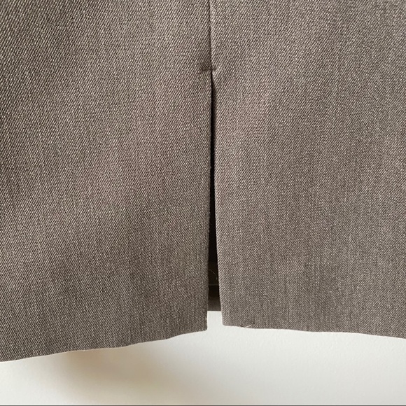 Express Pleated Color Block Lined Pencil Skirt 2 - Picture 5 of 9